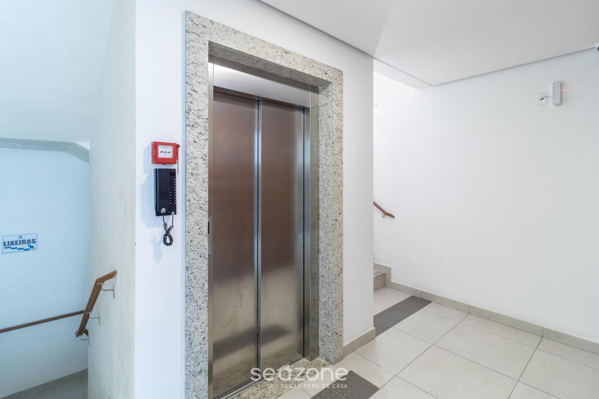 Lindo apto com sacada a 150m da praia SDP206 Florianopolis Exterior foto